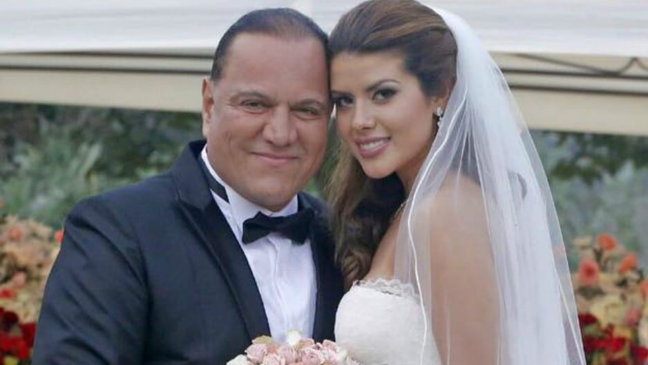 Mauricio Diez Canseco se casó con modelo veinteañera Antonella De Groot en una ceremonia que se realizó en estricto privado.