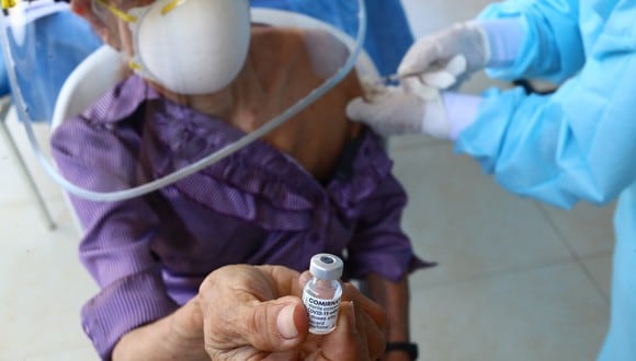 La vacunación contra el COVID-19 se desarrolla en todas las regiones del país. (Foto: GEC)