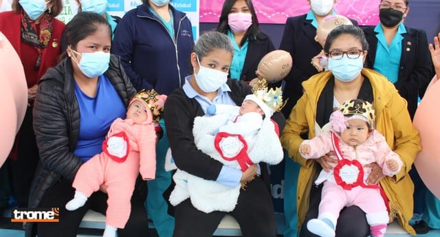 Hospital Sabogal de EsSalud realizó el concurso 'Reyes mamoncitos del Bicentenario? para promover la lactancia materna.