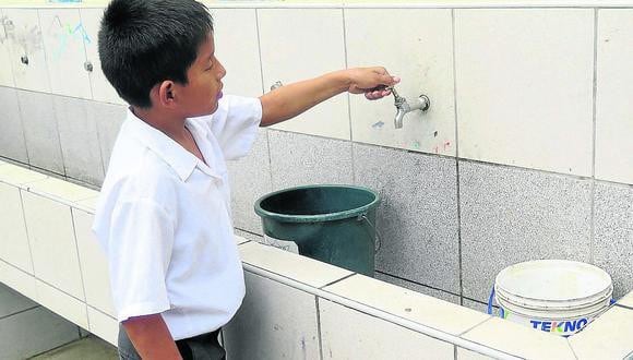 La Sunass detectó que 213 colegios públicos están sin servicio de agua por falta de pago. La deuda supera el millón de soles. (Foto: GEC)