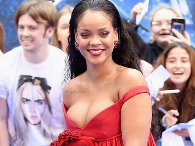 Rihanna en la premiere de Valerian y la Ciudad de los Mil Planetas.