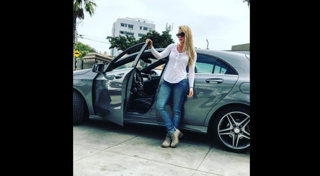 Leslie Shaw: cantante lucía su auto en Instagram antes de que se lo robaran