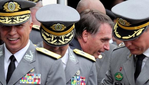 Analistas creen que pese a la renuncia de los generales, el presidente de Brasil, Jair Bolsonaro, seguirá recibiendo el apoyo militar. (Foto: Reuters)