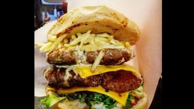 Huariques de Lima y Callao: Las hamburguesas con cariño de 'Pata Negra'