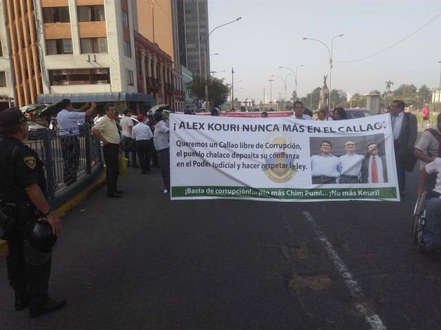 Protesta se realizó en el frontis del palacio de Justicia en Lima, para exigir a magistrados se ratifique la condena de Alex Kouri.