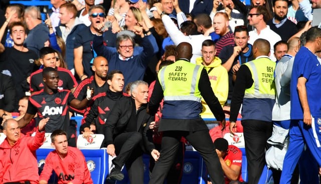 José Mourinho enloqueció en el Chelsea vs Manchester United