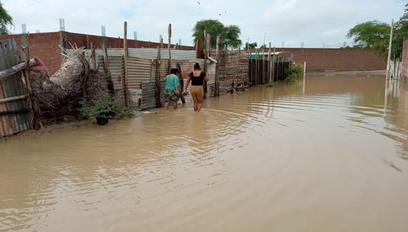 Lluvias extremas inundaron viviendas en Piura.