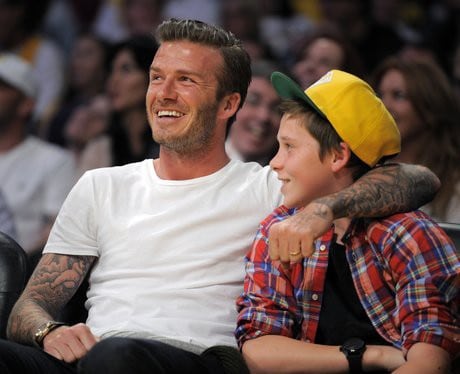 Brooklyn Beckham nunca imaginó que su padre le haría pasar la mayor vergüenza de su vida frente a todo el mundo.