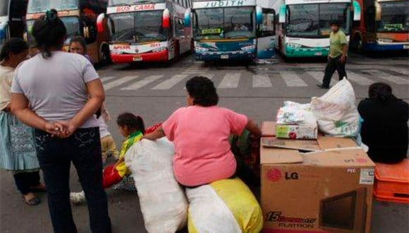 En el segundo día del paro de transportistas de carga pesada e interprovincial se reporta poca afluencia de salida de buses. (Foto: GEC)