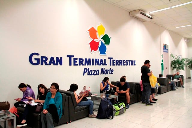 El Terminal Terrestre Plaza Norte indica que se habilitó un amplio espacio y seguro para recibir a las 30 empresas que operaban en el Terminal de Fiori.