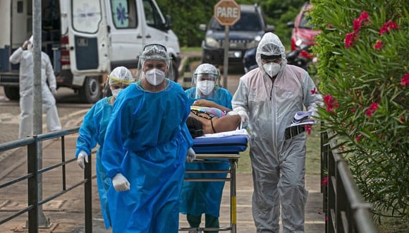 Brasil superó este lunes las 232.000 muertes por coronavirus. (Foto: TARSO SARRAF / AFP)