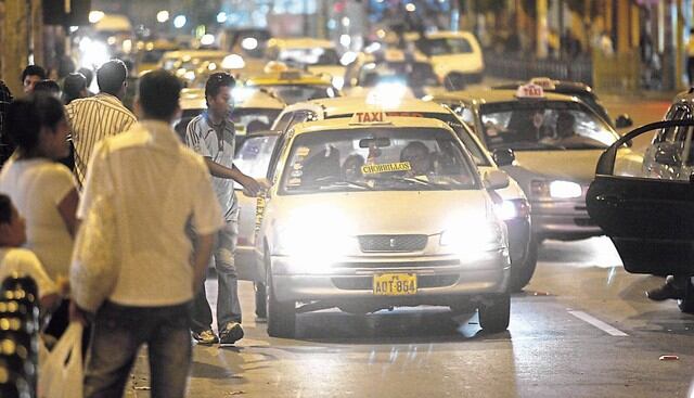 Lima: Ola de asaltos con colectivos y taxis ¡A tener cuidado! (Fotos: Trome)