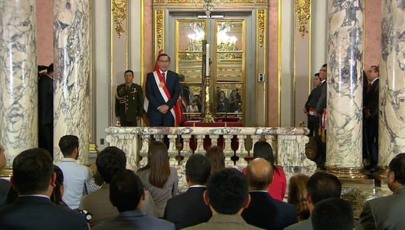 Presidente Martín Vizcarra tomó juramento a cuatro nuevos ministros de Estado. (Foto: Presidencia Perú)