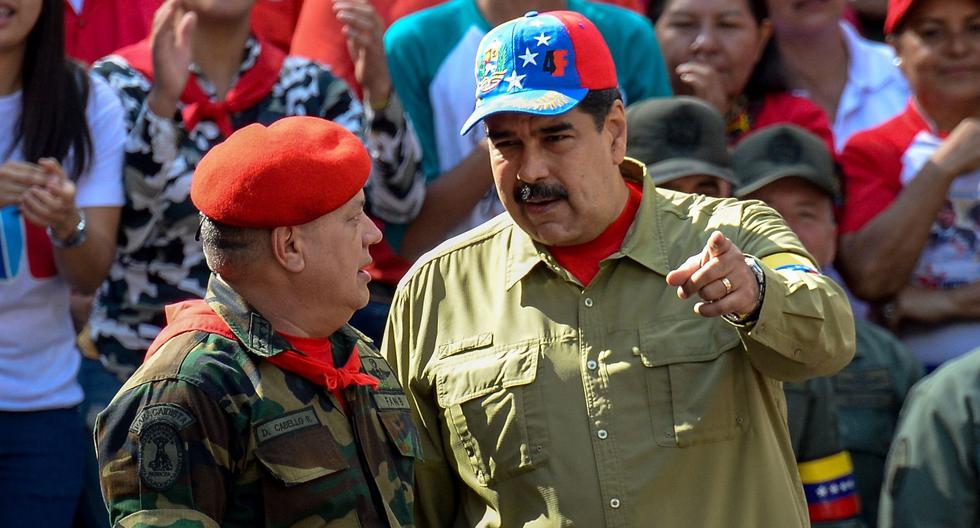 El número 2 del chavismo, Diosdado Cabello, junto al presidente de Venezuela, Nicolás Maduro, el 4 de febrero del 2018 en Caracas. (AFP).