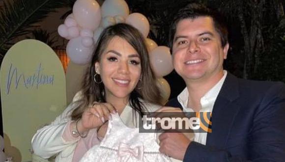Gabriela junto a su pareja Ramiro en el baby shower por su embarazo. (Foto: Instagram)