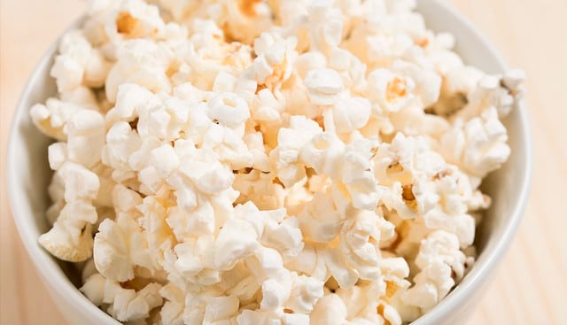 Intentaron cocinar popcorn y terminaron siendo el hazmerreír en las redes sociales. (Pixabay)