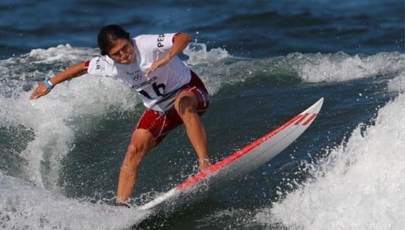Sofía Mulanovich quedó eliminada del surf en los Juegos Olímpicos Tokio 2020. (Foto: Agencias)
