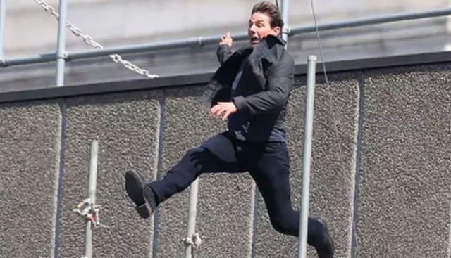 Tom Cruise durante su accidente en set de Misión Imposible.