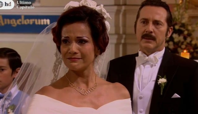 Malena y Pichón se casaron en De vuelta al barrio. (Captura)