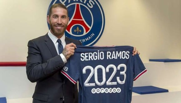 Sergio Ramos firmó contrato con PSG hasta el 2023. (Foto: PSG)