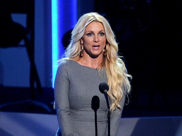 Britney Spears posa en la intimidad de su hogar y al lado de sus hijos.