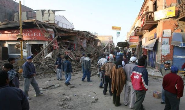 Terremoto de Pisco, gran tragedia aprovechada por algunos.