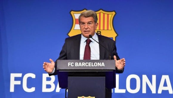 Joan Laporta es presidente del Barcelona desde marzo de 2021, cumpliendo su segundo mandato al frente de la entidad azulgrana. (Foto: AFP)