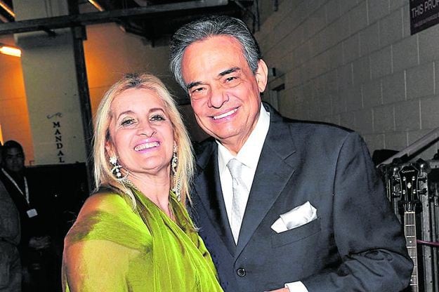 José José y su última esposa Sara Salazar. (Agencias)