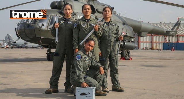 Mujeres de la Fuerza Aérea del Perú arreglan y vuelan helicópteros y están preparadas para la guerra.