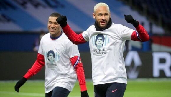 Neymar rinde homenaje a Diego Maradona (Foto: EFE)