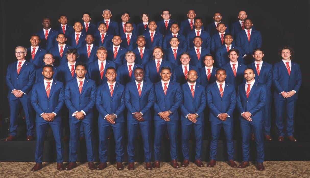 Los futbolistas de la selección peruana se probaron la ropa oficial que utilizarán durante toda el Mundial Rusia 2018.