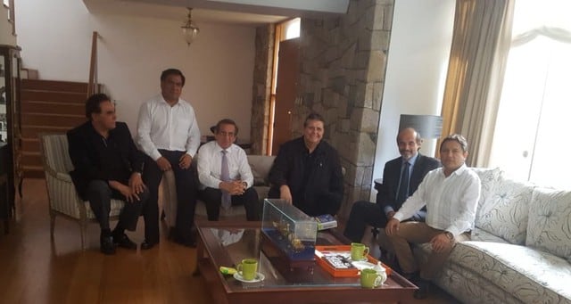 El ex mandatario se reunió con integrantes del partido, tras rechazo de asilo diplomático de parte de Uruguay (Foto: Difusión)