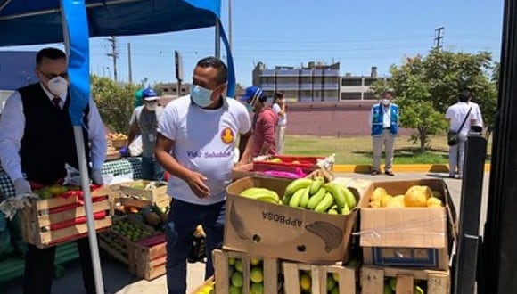 Hoy  se entregarán cerca de tres toneladas de frutas a los médicos y personal de salud. (Foto: Municipalidad de Lima)