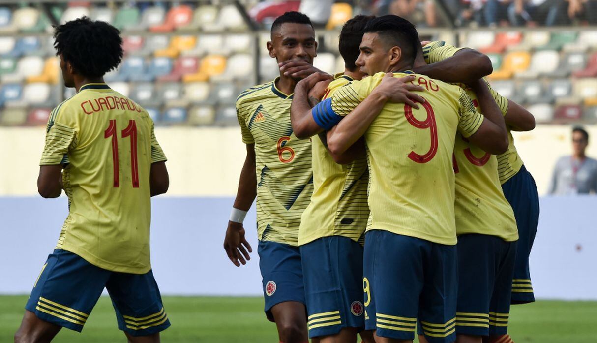 Uribe puso el primero para Colombia ante Perú en amistoso FIFA. (Fotos: Agencias)