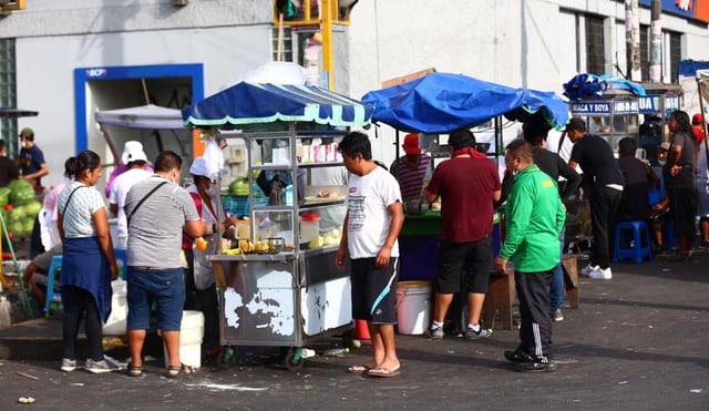 Fiscalizan Mercado de Frutas y exteriores en cuarto día de la cuarentena por coronavirus | GEC | TROME