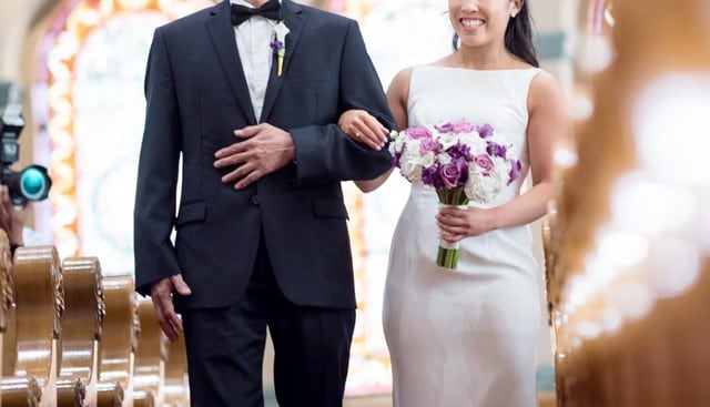 Una novia y su padre protagonizaron un emotivo momento en el día de su boda. (Foto: Pexels/Referencial)