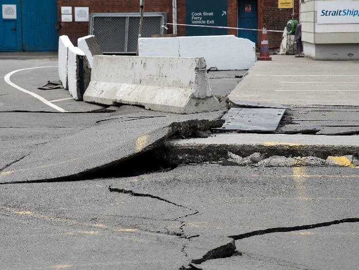 Un fortísimo terremoto sacudió el sur de Nueva Zelanda en las primera horas del lunes.