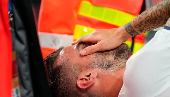 Leonardo Spinazzola se lesionó en los minutos finales del choque ante Bélgica. (Foto: EPA)