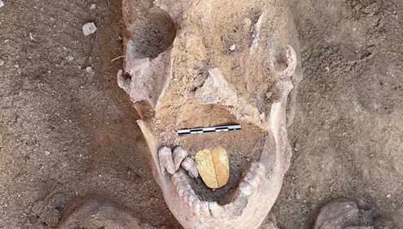 Dos de las momias enterradas allí tenían lenguas de oro en sus mandíbulas. (Foto: Ministerio de Turismo y Antigüedades de Egipto)