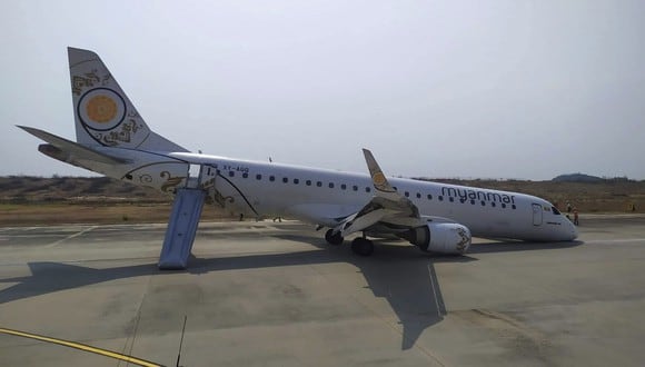 Así quedó el avión de la aerolínea Myanmar Airlines. (AP)
