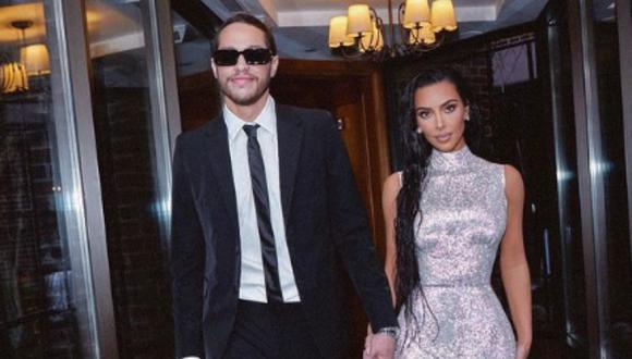 En el último episodio del reality de Hulu 'The Kardashians', Kim Kardashian finalmente compartió los detalles de cómo se conoció por primera vez con su novio Pete Davidson. (Foto: kimkardashian / Instagram)
