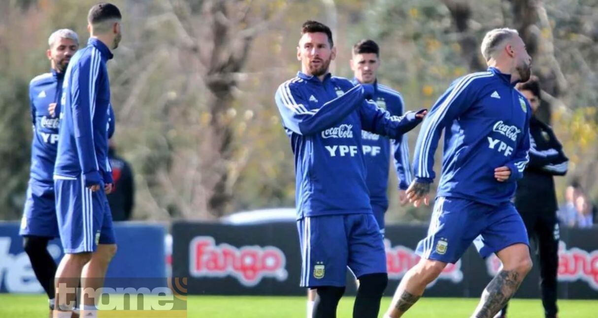 Lionel Messi ya entrena con la selección argentina