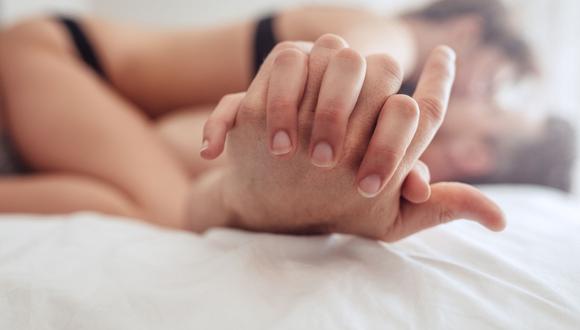 Sexo: 5 posturas sexuales que te harán llegar al orgasmo… ¡garantizado! [GIF]  | FAMILIA 