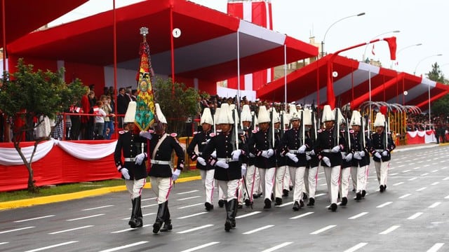 Todo listo para la Parada Militar de Fiestas Patrias.