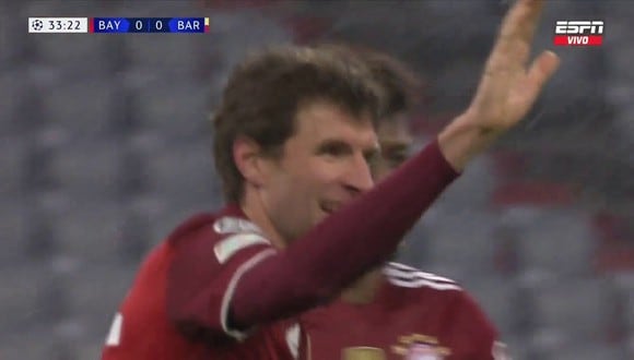 Gol de Thomas Müller para el 1-0 de Bayern Múnich vs. Barcelona. (Video: ESPN)