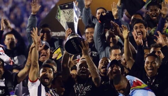 Jefferson Farfán conquistó su quinto título nacional con Alianza Lima. Foto: GEC/Jesús Saucedo.