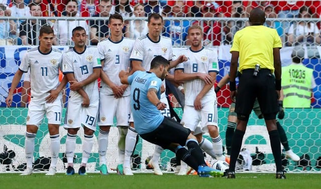 Uruguay vs. Rusia EN VIVO ONLINE Monte Carlo Tv, DirecTv, Latina, beIN Sports, Sky Tv | Grupo A | Rusia 2018 | Gol Luis Suárez