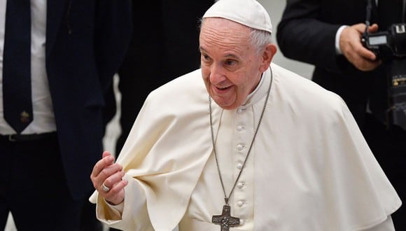 El papa Francisco emitió un discurso con motivo del IV Encuentro Mundial de Movimientos Populares. (Foto: TIZIANA FABI / AFP).