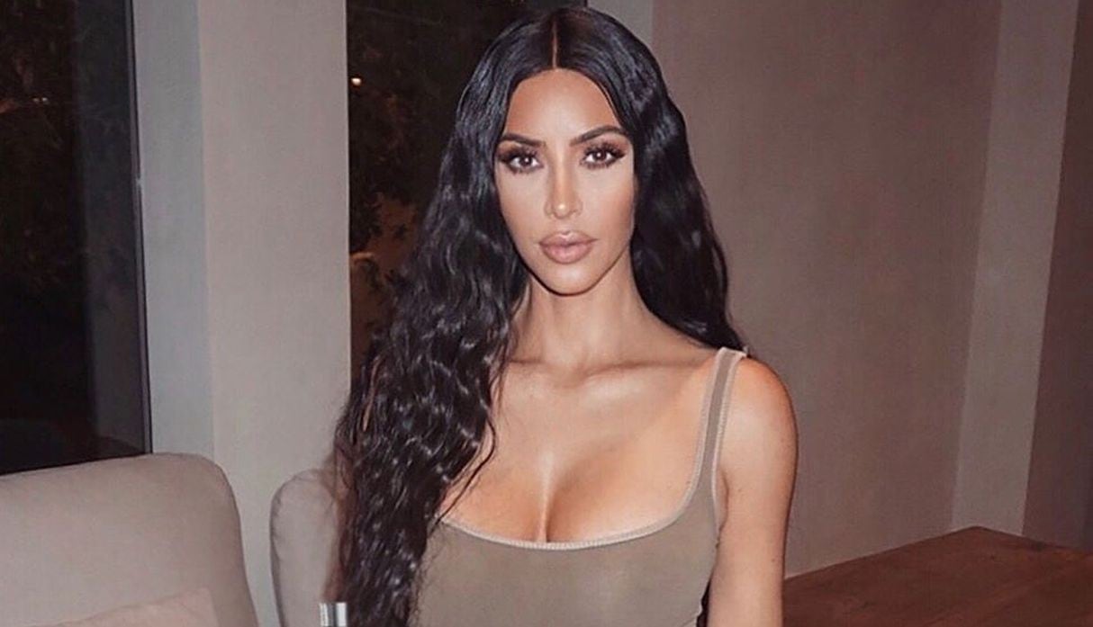 La popular Kim Kardashian usó su cuenta de Instagram para mostrar el detrás de cámaras de "Keeping Up with the Kardashians". (Foto: @kimkardashian)