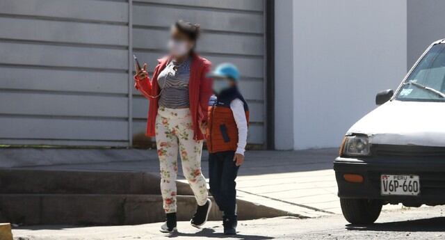 Arequipa: Pese a que el Minsa restringió la salida de menores en la región, hubo quienes no hicieron caso. (GEC)